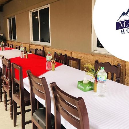 Margik Backpackers Hostel Pokhara Buitenkant foto